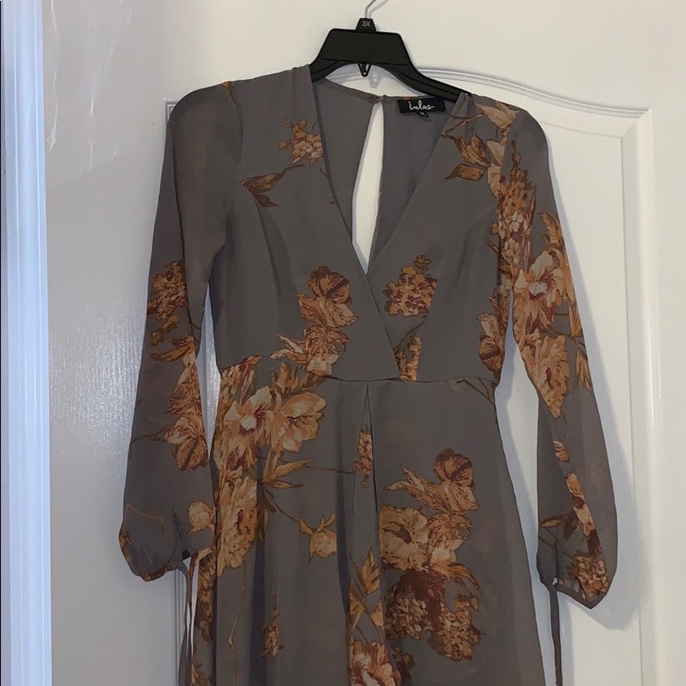 lulus gray and gold yellow floral romper dress